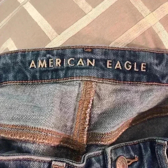 American Eagle Mom Short sz 12 Stretch Cutoff  Distressed Shorts Destroyed - Picture 5 of 6